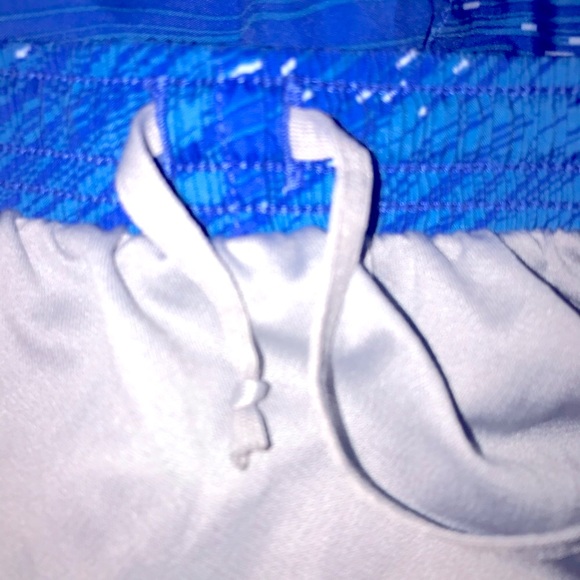 Nike Dri-Fit Shorts - Picture 5 of 5